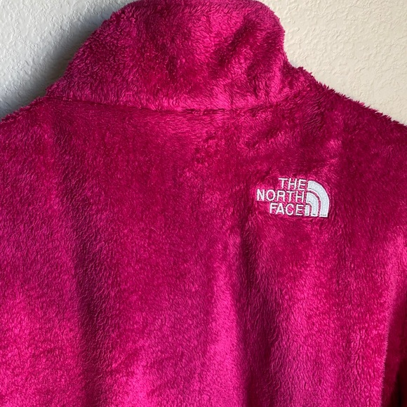 The north face classic fleece zip up in pink - Picture 5 of 8